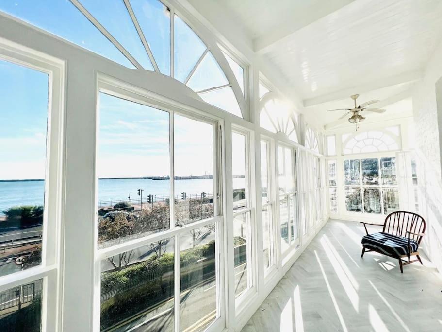 Flat 4 Marine Parade House, 1 East Cliff- Next To Dover Port, White Cliffs, Beach, Castle Exterior photo